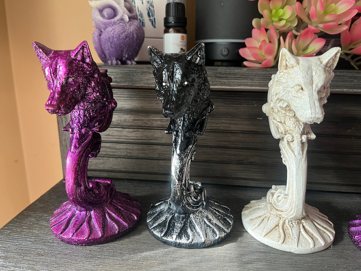 Wolf/Cat sphere holder